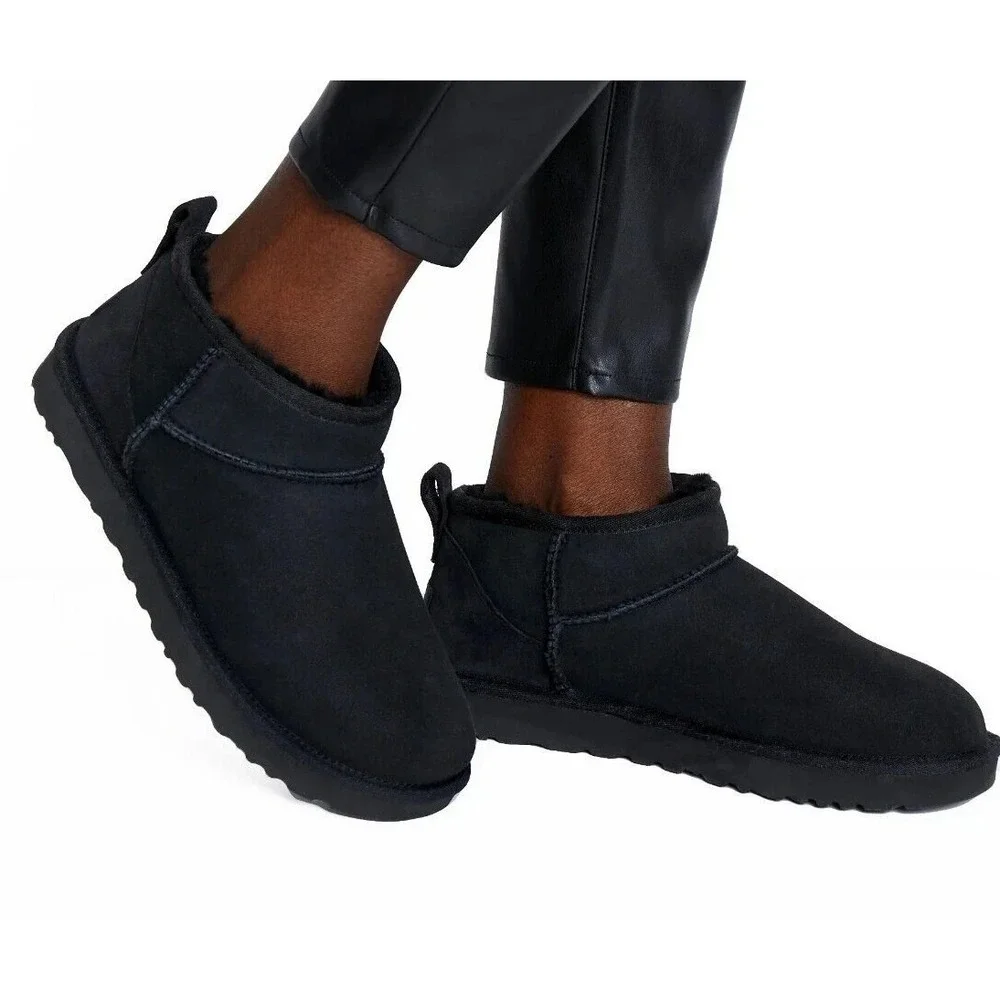UGG Classic Ultra Mini Women's‎ Size 8 Black Fashion Boots Black 1116109  NEW